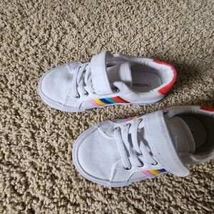 Kids shoes